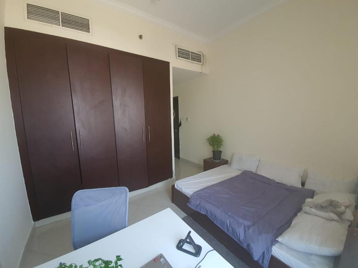One Masterbedroom In 2 Bedroom Apt,Al Darwesh,Al Barsha 1 Dubai Ngoại thất bức ảnh